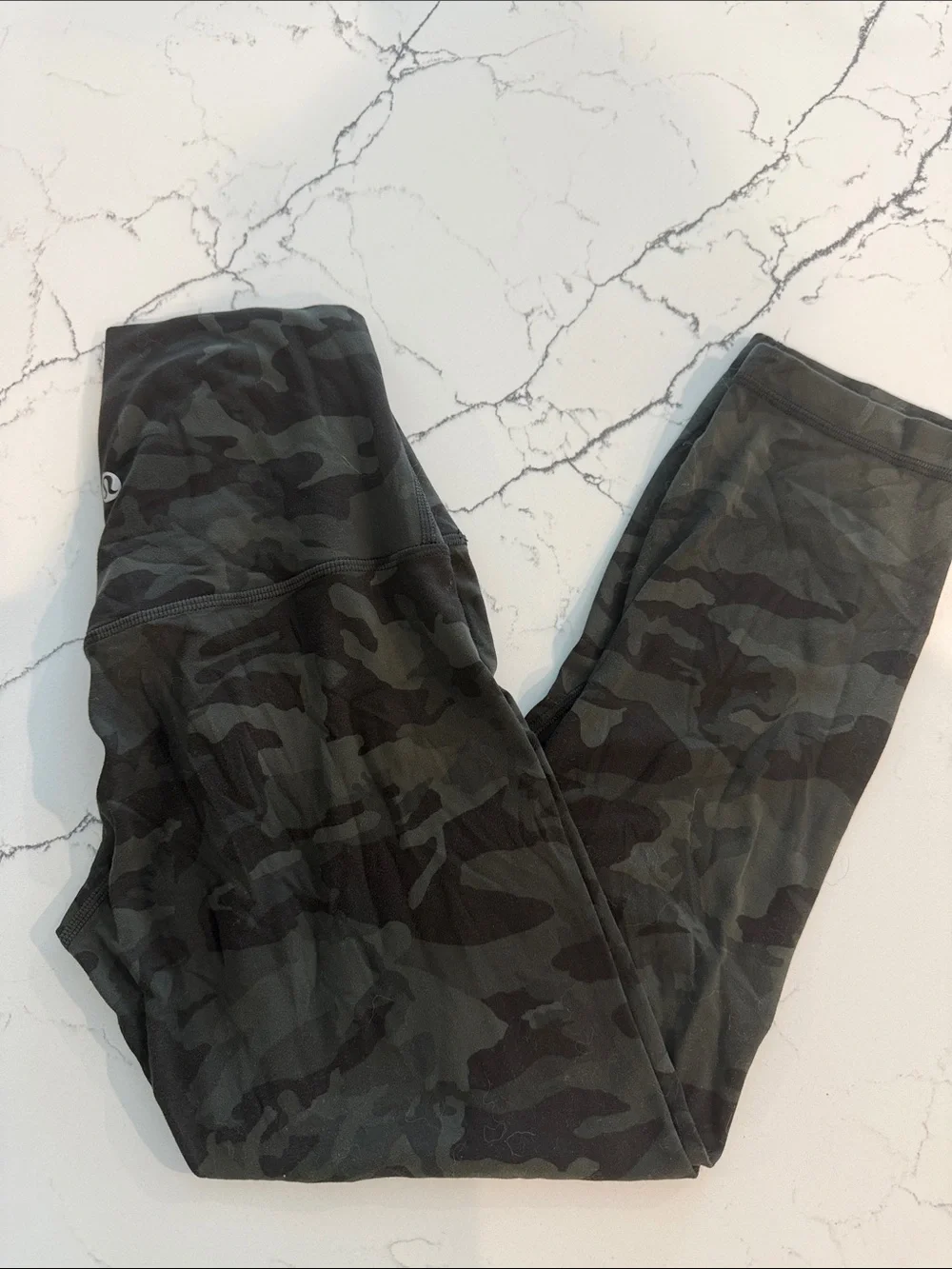 lululemon athletica align Camo leggings - Olive & Black